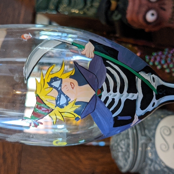 Hand painted Skeleton Last Wine Glass - Picture 2 of 4